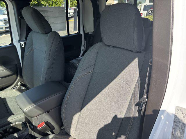 new 2025 Jeep Gladiator car, priced at $45,845