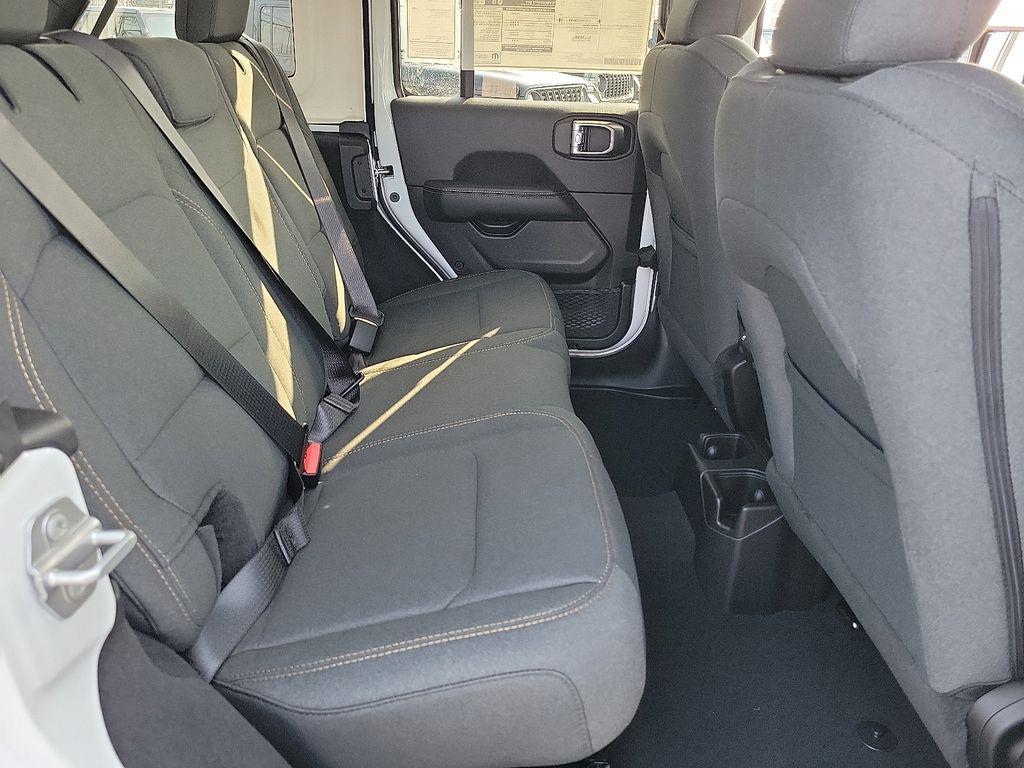 new 2025 Jeep Wrangler car, priced at $55,360
