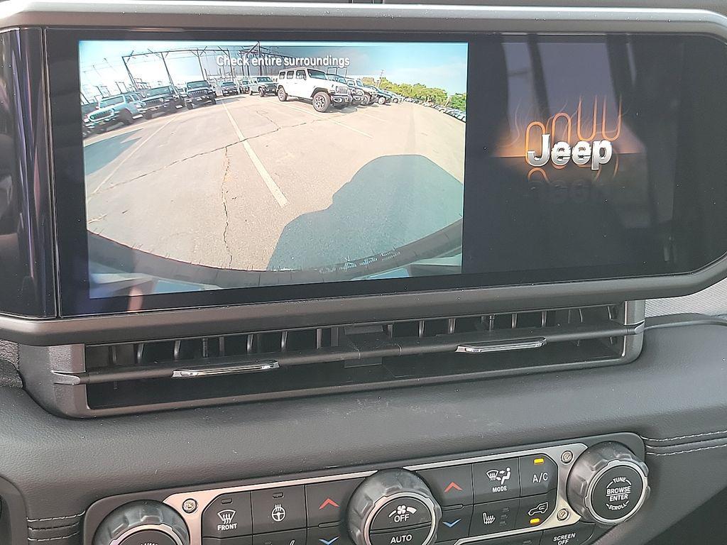 new 2025 Jeep Wrangler car, priced at $55,360
