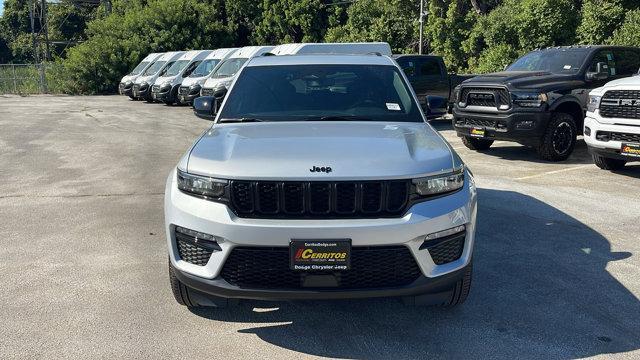 new 2024 Jeep Grand Cherokee car, priced at $49,990