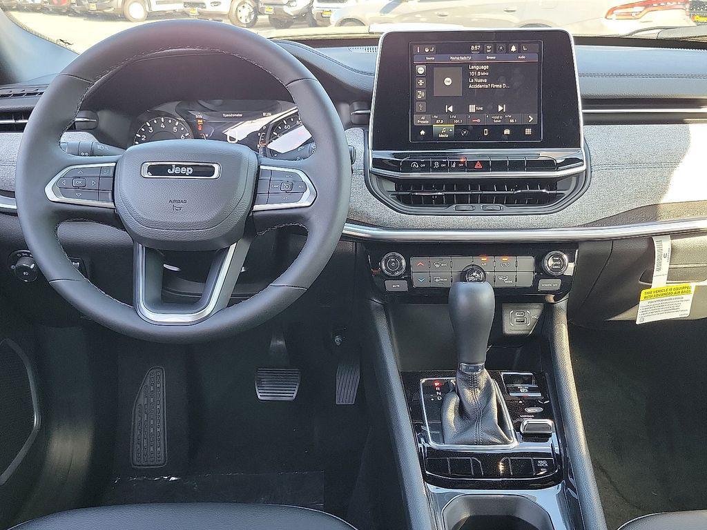 new 2025 Jeep Compass car, priced at $25,564