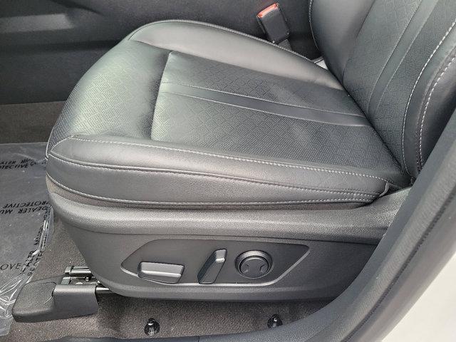 used 2024 Kia Sorento Hybrid car, priced at $34,500