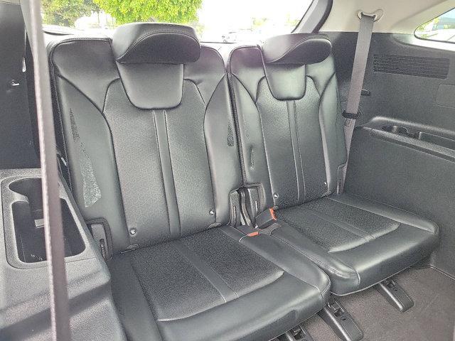 used 2024 Kia Sorento Hybrid car, priced at $34,500