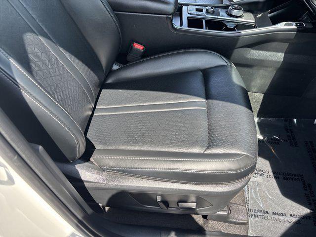 used 2024 Kia Sorento Hybrid car, priced at $34,999