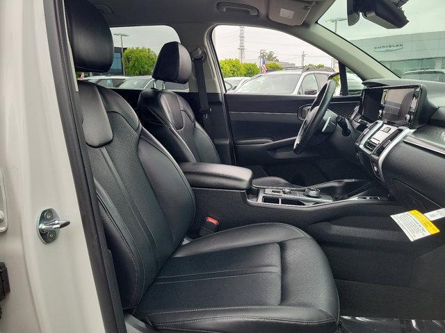 used 2024 Kia Sorento Hybrid car, priced at $34,500