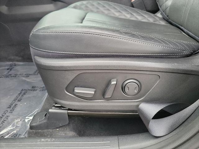 used 2021 Kia Sorento car, priced at $28,000