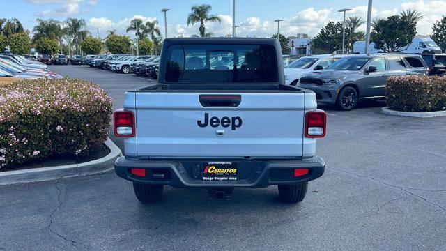 new 2024 Jeep Gladiator car, priced at $43,190