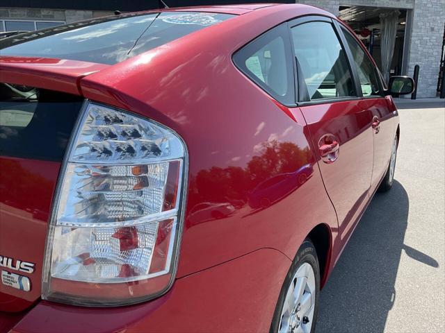 used 2007 Toyota Prius car, priced at $5,995