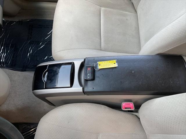 used 2007 Toyota Prius car, priced at $5,995