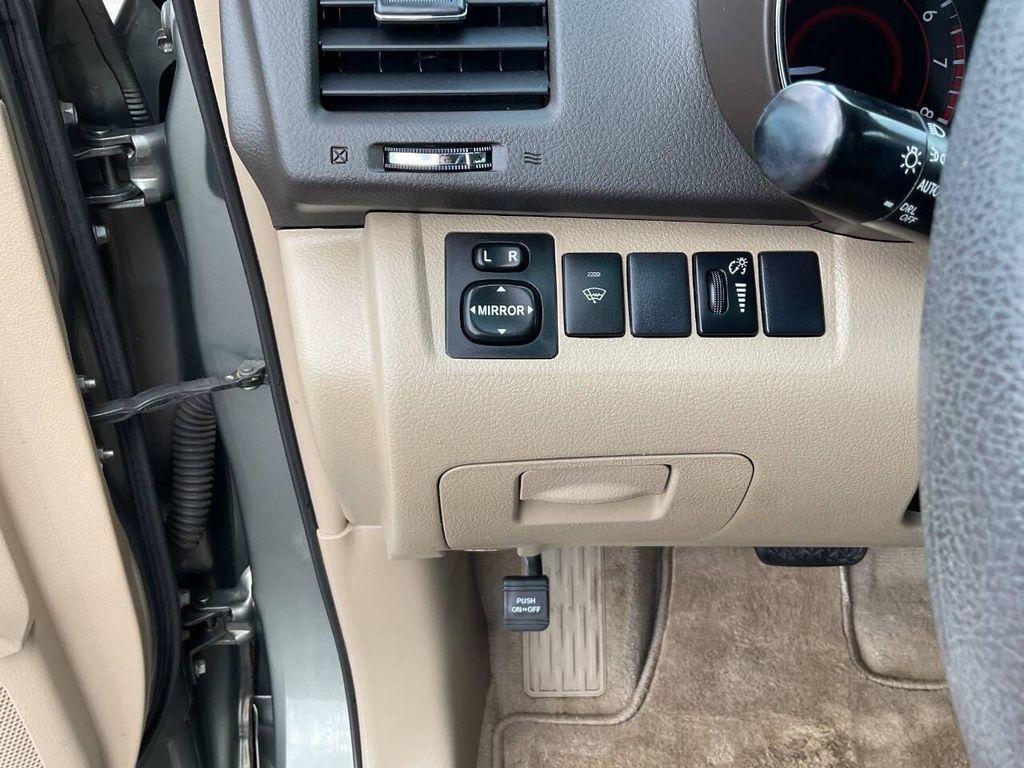 used 2010 Toyota Highlander car, priced at $12,995