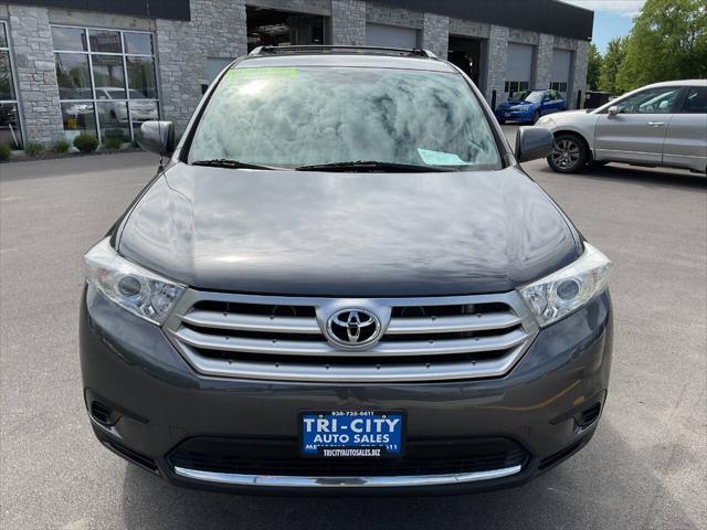 used 2012 Toyota Highlander car, priced at $14,995