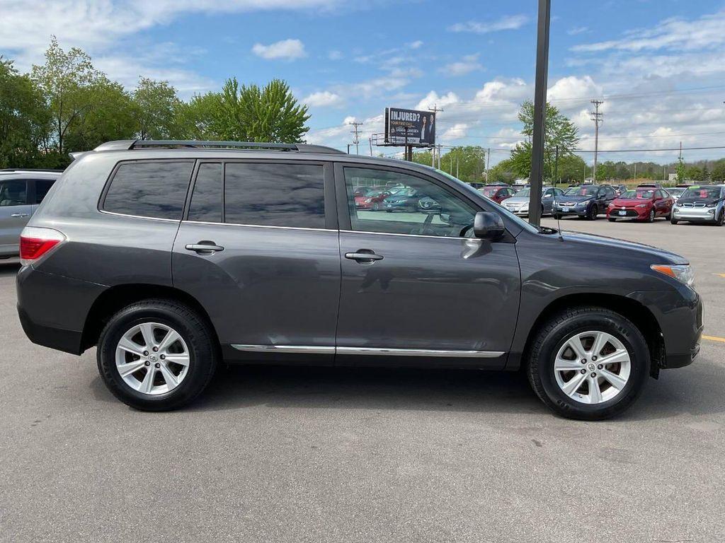 used 2012 Toyota Highlander car, priced at $14,995