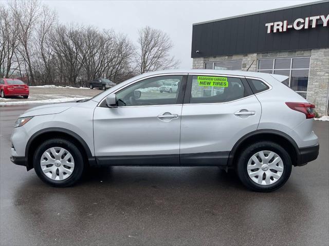 used 2020 Nissan Rogue Sport car, priced at $13,995