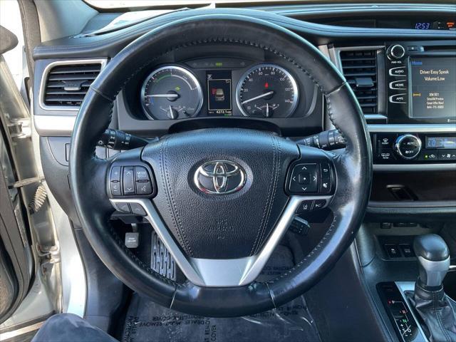 used 2017 Toyota Highlander Hybrid car, priced at $21,995