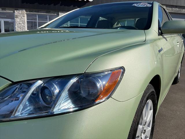 used 2009 Toyota Camry Hybrid car, priced at $9,995