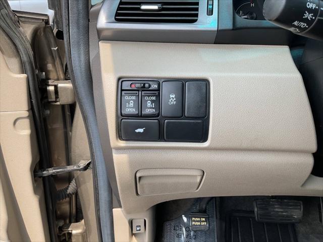 used 2012 Honda Odyssey car, priced at $7,995