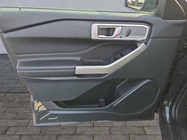 used 2023 Ford Explorer car, priced at $33,495