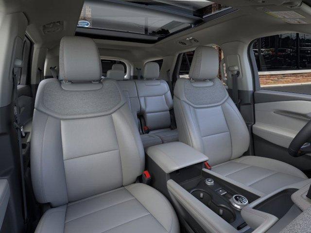 new 2025 Ford Explorer car, priced at $45,792