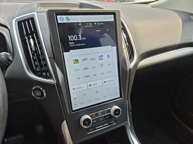 used 2022 Ford Edge car