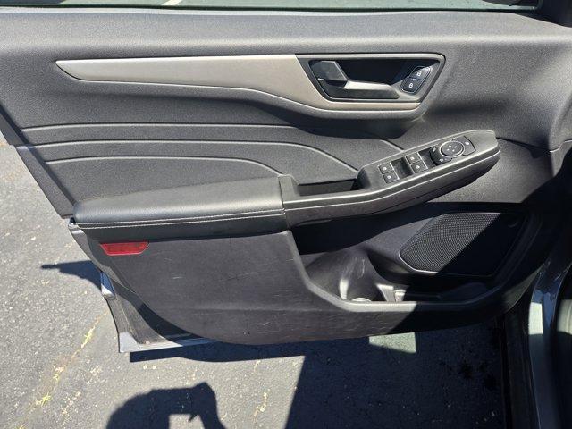 used 2022 Ford Escape car, priced at $22,995
