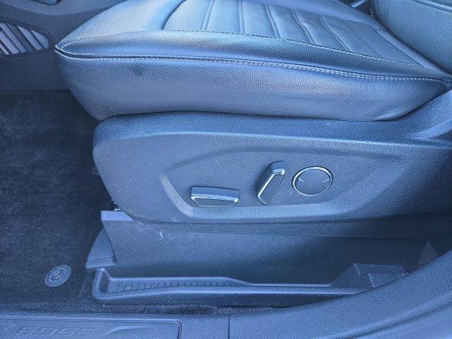 used 2018 Ford Edge car, priced at $12,995