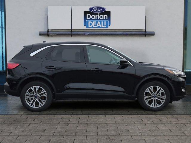 used 2022 Ford Escape car, priced at $24,995