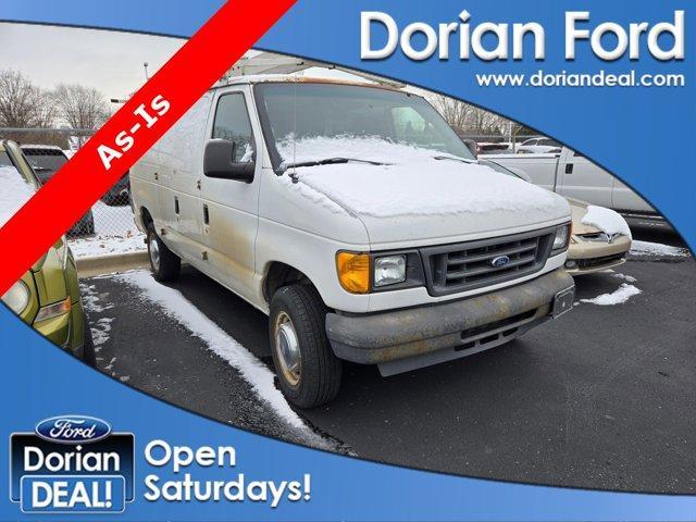 used 2004 Ford E250 car