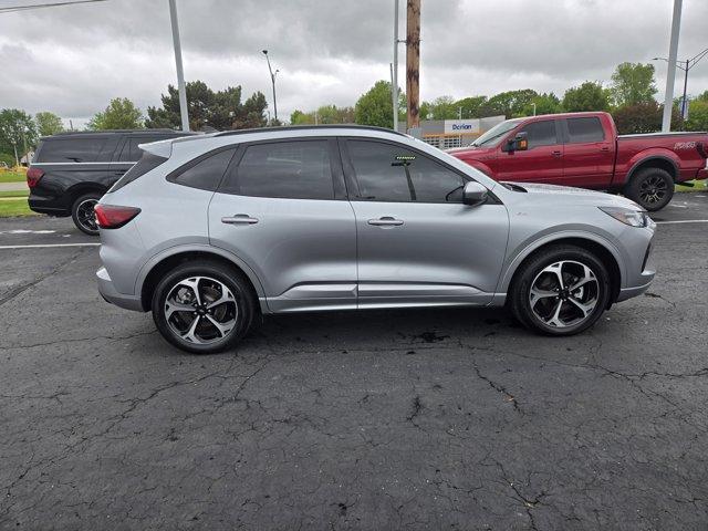 used 2023 Ford Escape car, priced at $25,495