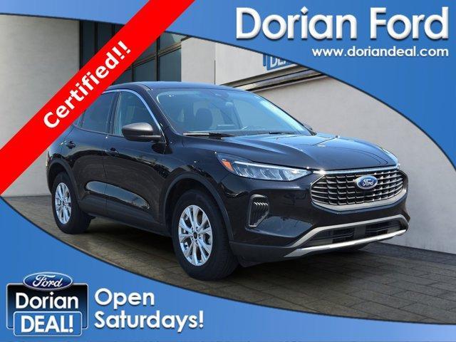 used 2023 Ford Escape car, priced at $24,995