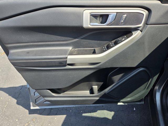 used 2022 Ford Explorer car, priced at $29,995