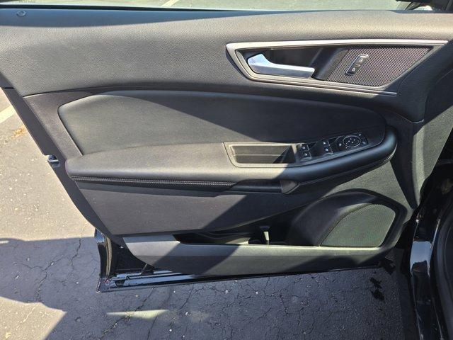 used 2022 Ford Edge car, priced at $26,495