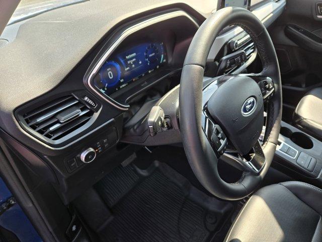 used 2022 Ford Escape car, priced at $23,995