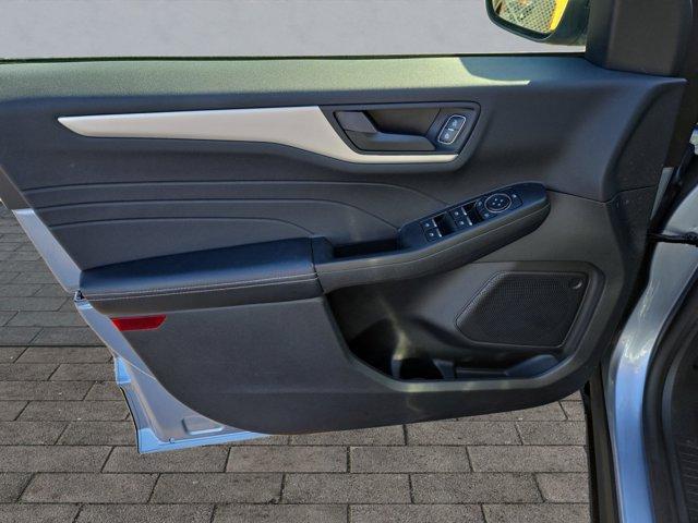 used 2022 Ford Escape car, priced at $19,995