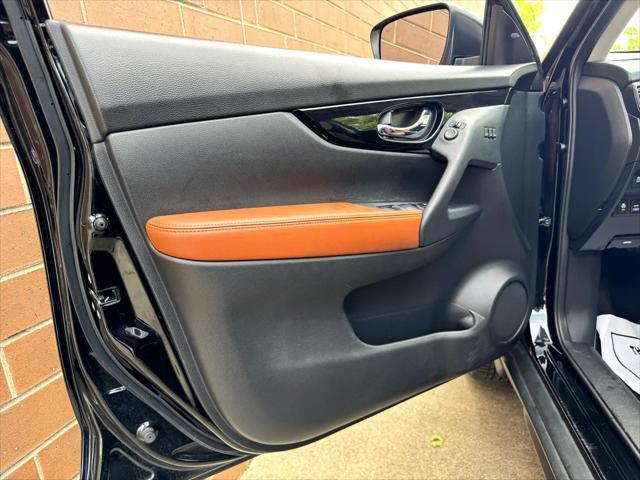 used 2018 Nissan Rogue car, priced at $9,900