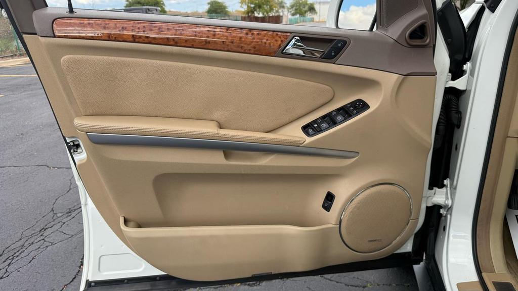 used 2008 Mercedes-Benz GL-Class car, priced at $13,900