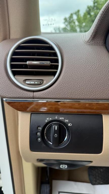 used 2008 Mercedes-Benz GL-Class car, priced at $13,900