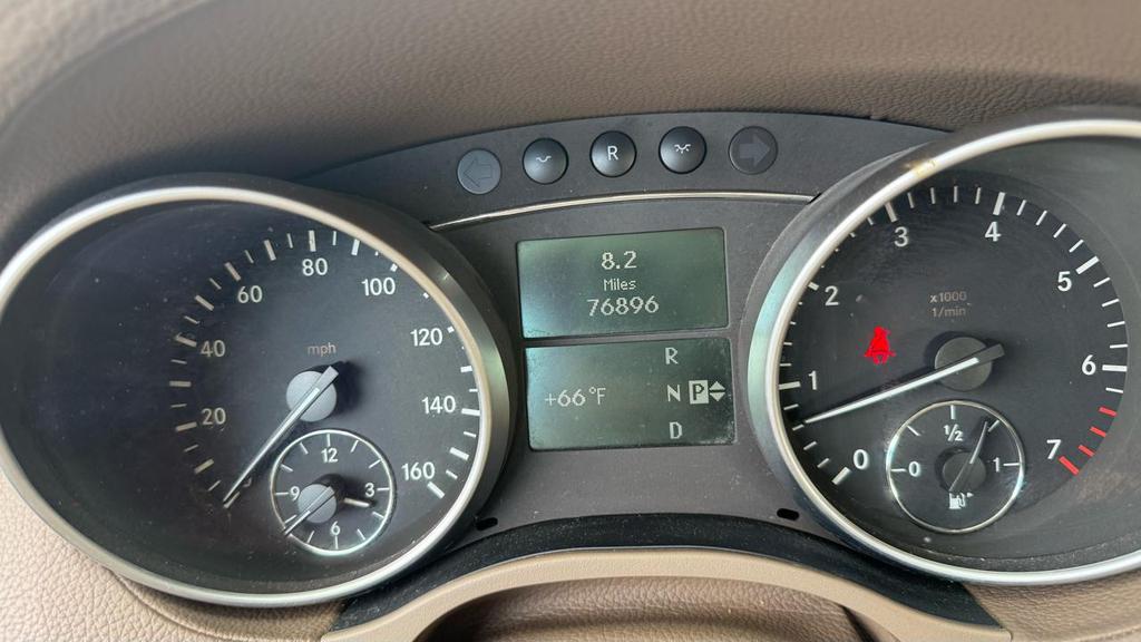 used 2008 Mercedes-Benz GL-Class car, priced at $13,900