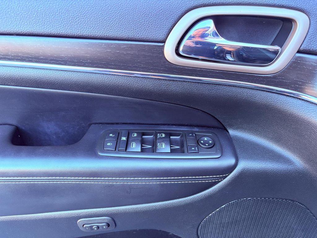 used 2015 Jeep Grand Cherokee car, priced at $9,900