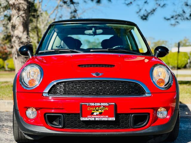 used 2013 MINI Hardtop car, priced at $11,900