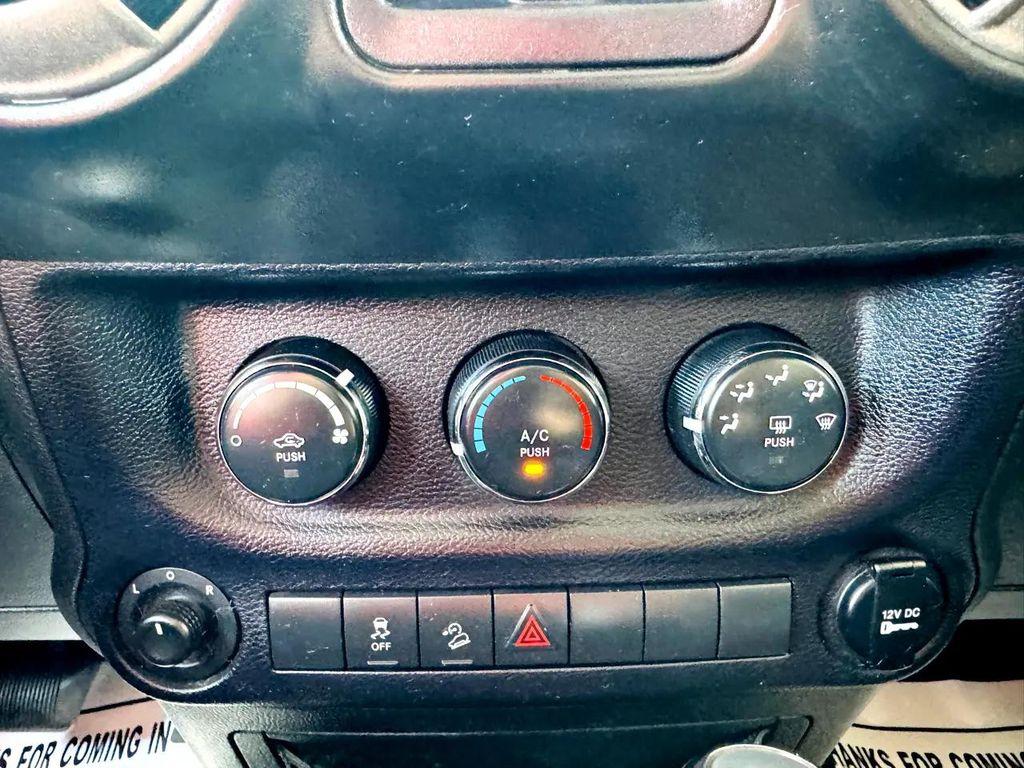 used 2014 Jeep Wrangler Unlimited car, priced at $11,900