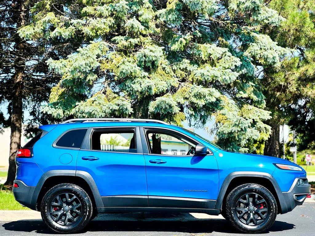 used 2017 Jeep Cherokee car, priced at $15,900