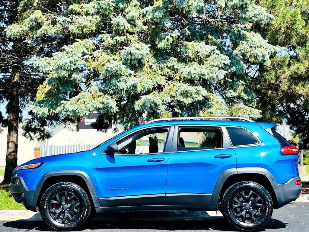 used 2017 Jeep Cherokee car, priced at $15,900
