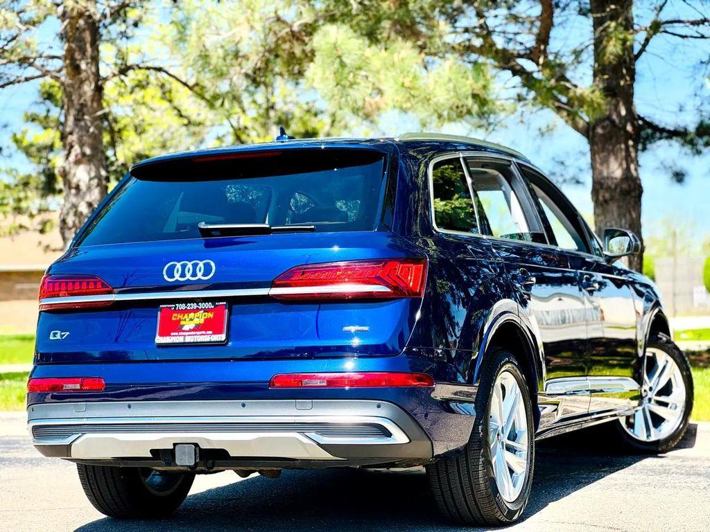 used 2022 Audi Q7 car, priced at $31,900