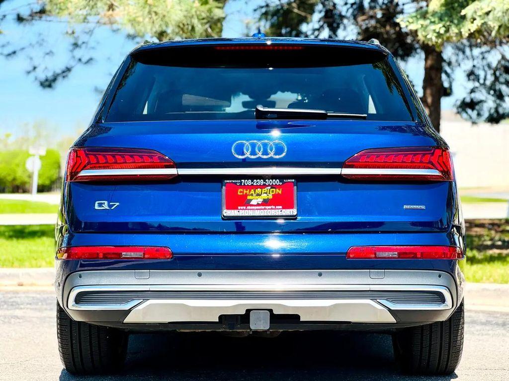 used 2022 Audi Q7 car, priced at $31,900