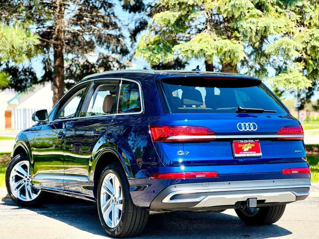 used 2022 Audi Q7 car, priced at $31,900