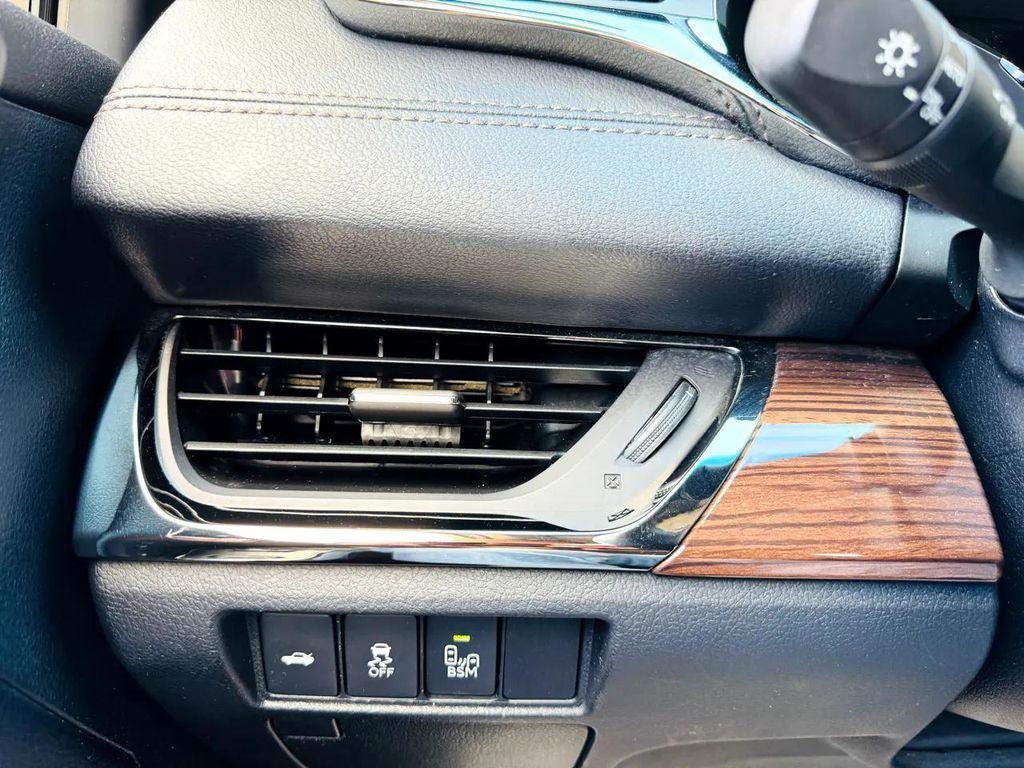 used 2013 Toyota Avalon Hybrid car, priced at $17,900