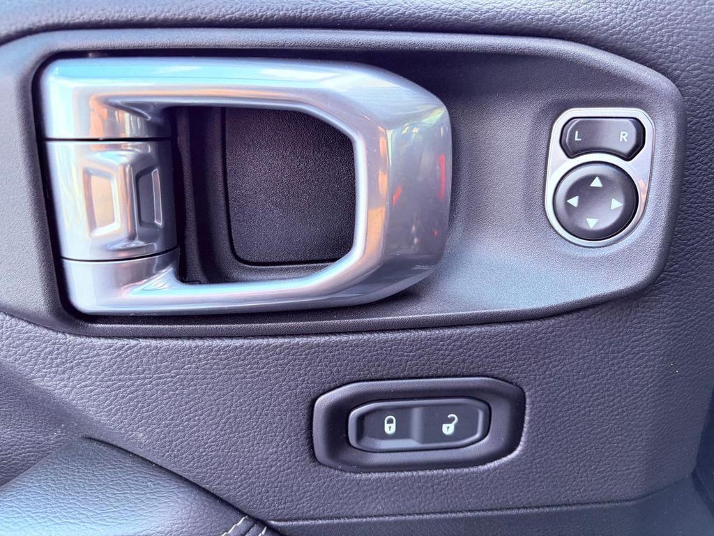 used 2021 Jeep Gladiator car, priced at $31,900