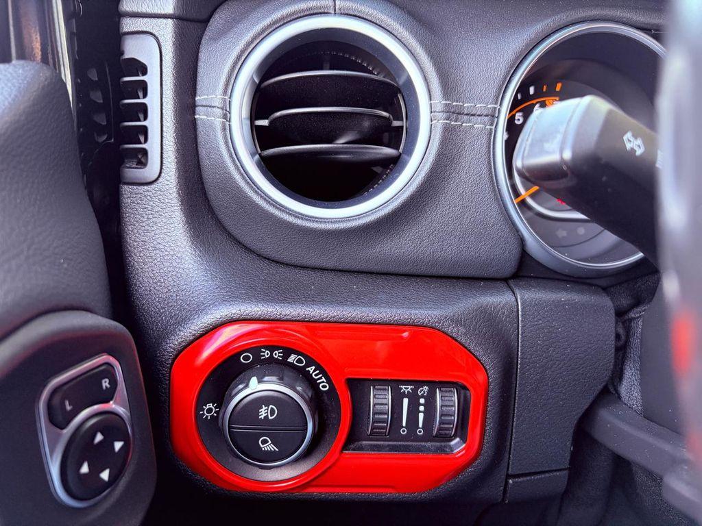 used 2021 Jeep Gladiator car, priced at $31,900