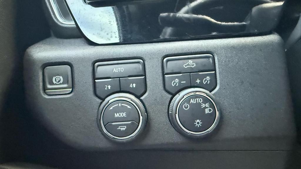 used 2025 Chevrolet Silverado 1500 car, priced at $39,500