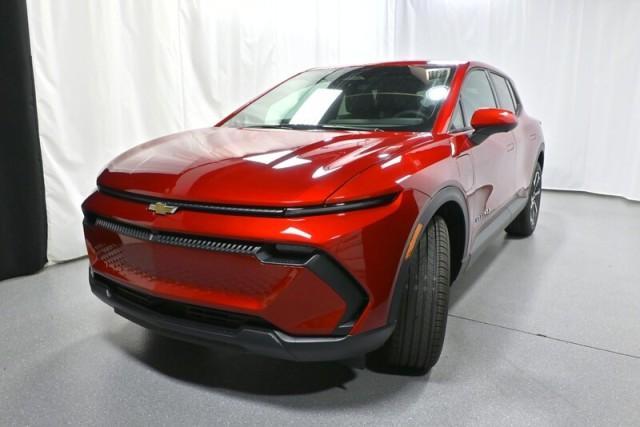 new 2026 Chevrolet Equinox EV car, priced at $35,989